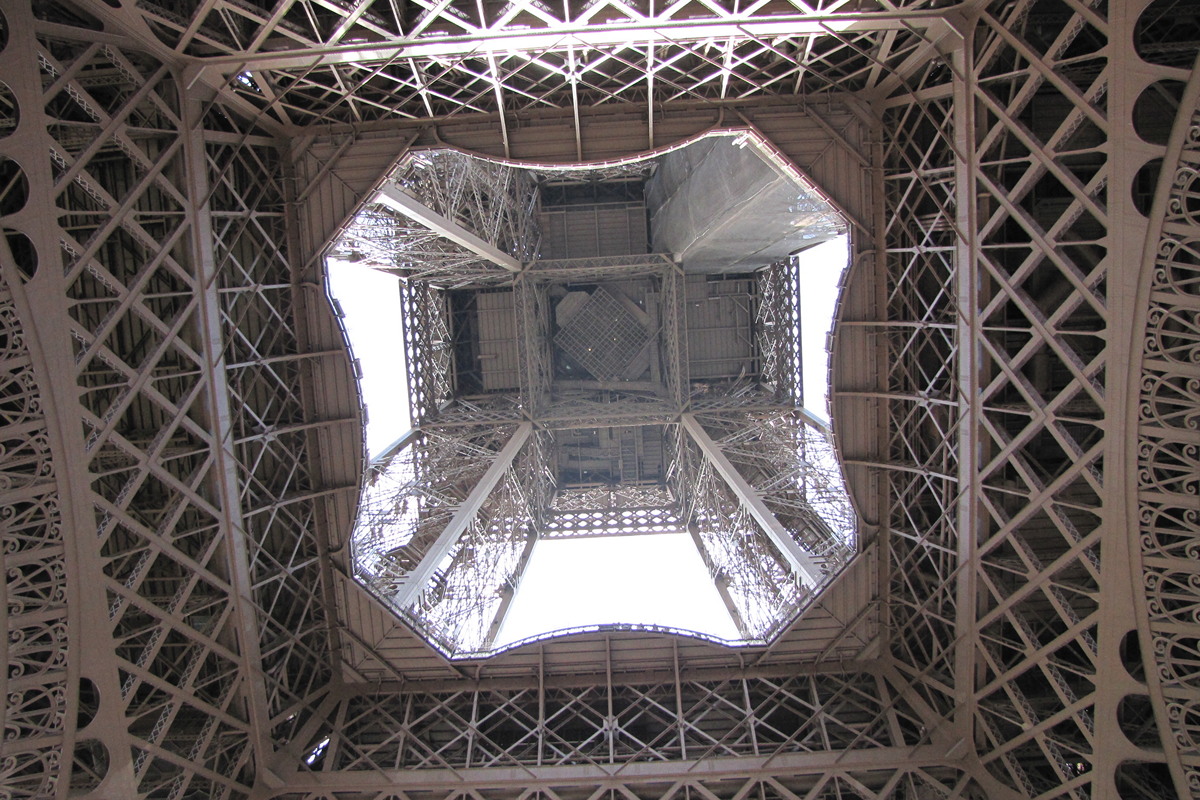 2011.8